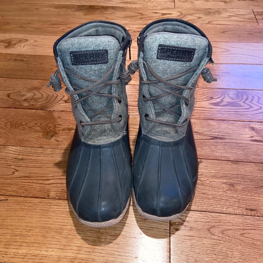 Women’s Sperry Boots